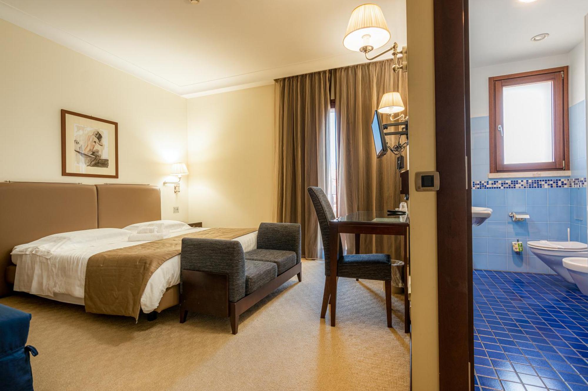 Hotel Cala Del Porto Vibo Valentia Marina Dış mekan fotoğraf