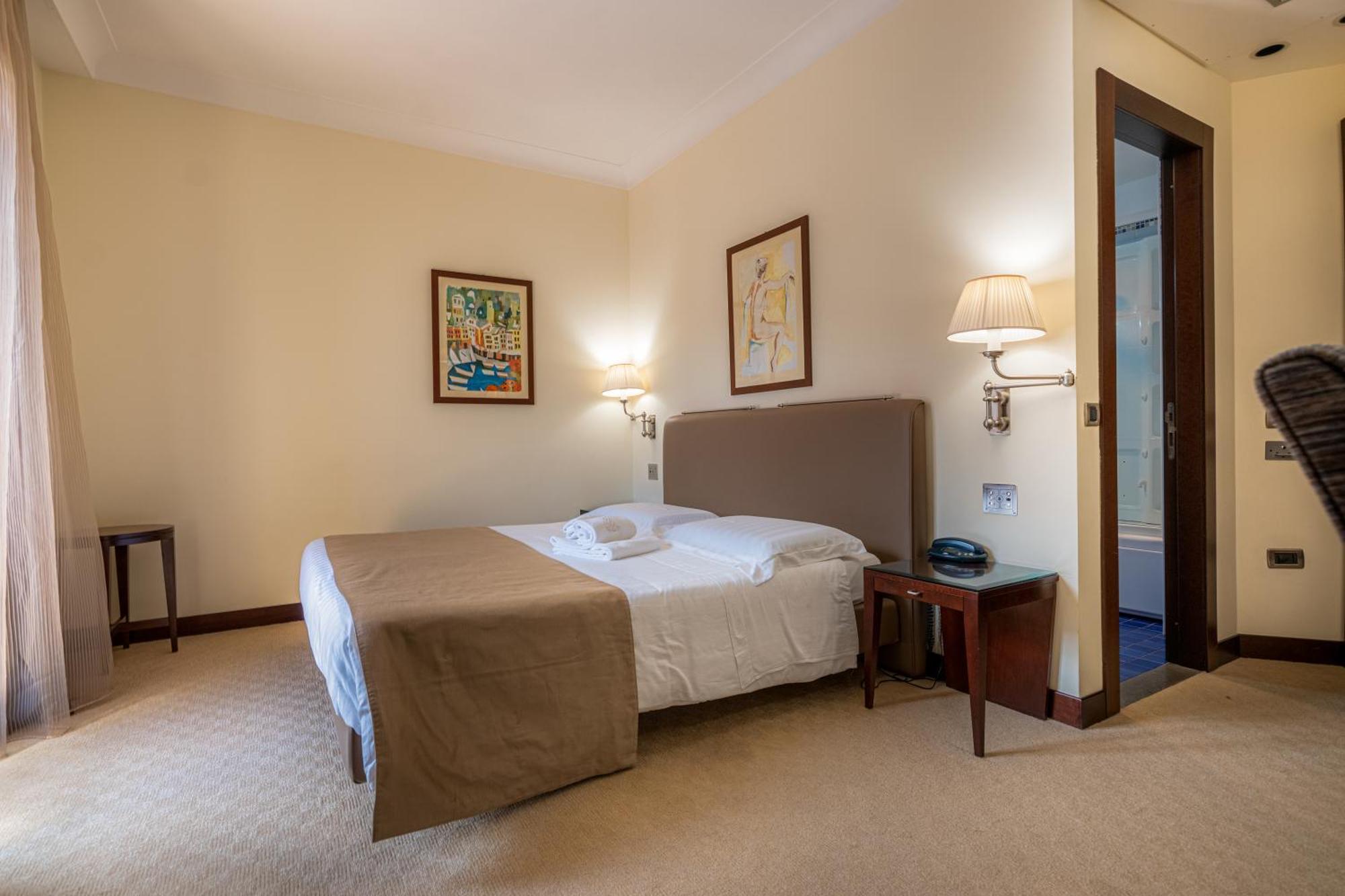 Hotel Cala Del Porto Vibo Valentia Marina Dış mekan fotoğraf