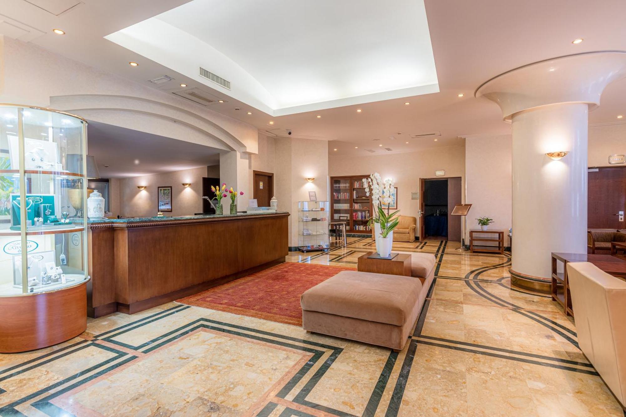 Hotel Cala Del Porto Vibo Valentia Marina Dış mekan fotoğraf