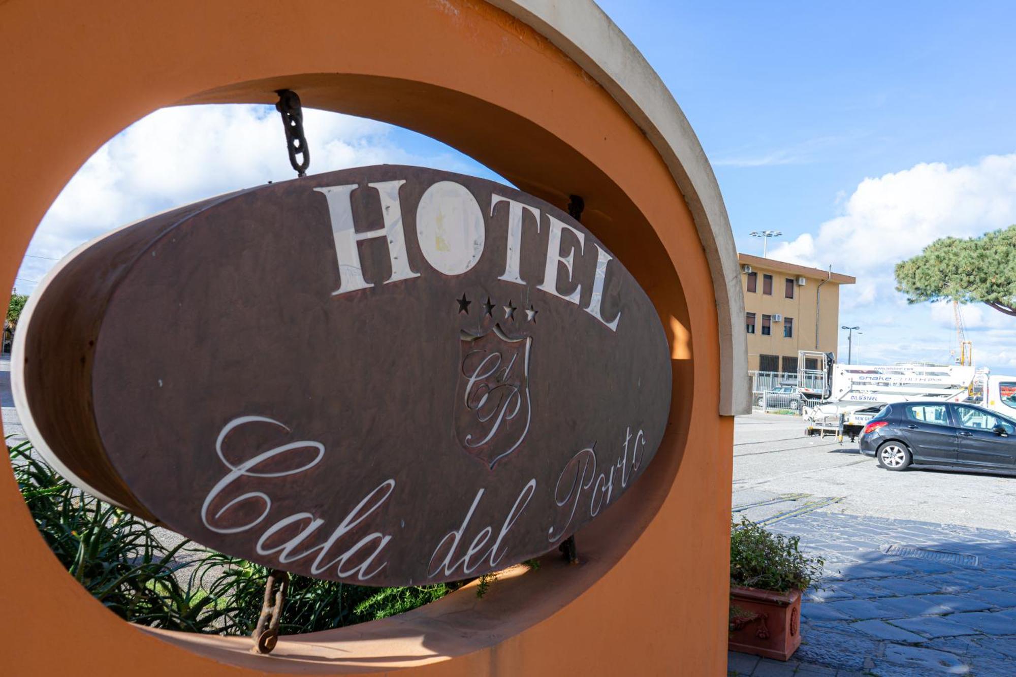 Hotel Cala Del Porto Vibo Valentia Marina Dış mekan fotoğraf